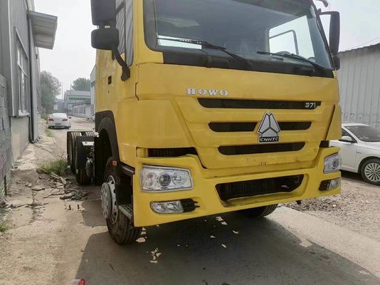 Sinotruk Traktor Truck 6*4 Gele kleur gebruikt vanaf 6-8L motorcapaciteit