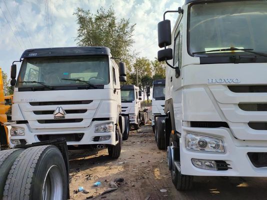 HOWO Sinotuck 6*4 Tractor Truck Wit kleur met buisloze banden 8500x2500x3600mm