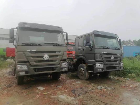 Handgeschakelde transmissie Grijs Sinotruk Zware vrachtwagen 6*4 Trakter Truck Buisloos bandenontwerp