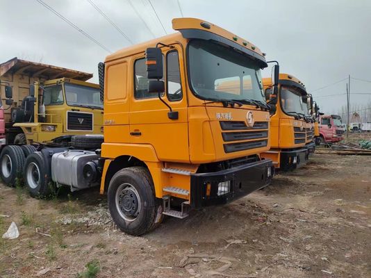 Handgeschakelde Shacman 6X4 Traktor Truck 371-430HP voor en binnen uw budget