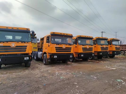 Paardenkracht 351-450 pk Gebruikte Shacman F30006X4 Traktortruck voor zware halve aanhangwagenkop
