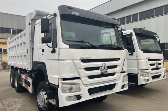 Handgestuurde Sinotruck HOWO 40 ton 6X4 10 wiel dumptruck voor prestaties