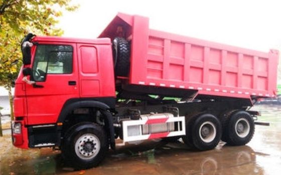 Handgestuurde Sinotruck HOWO 40 ton 6X4 10 wiel dumptruck voor prestaties