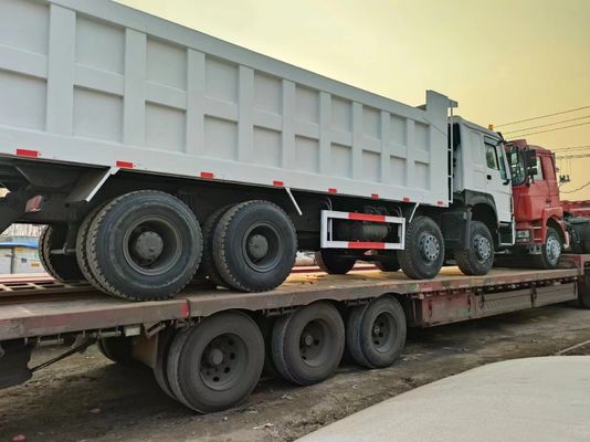 Bandenontwerp Radial Sinotruck HOWO 6*4 Trekkende aanhangwagen Truck Front Lifting Style