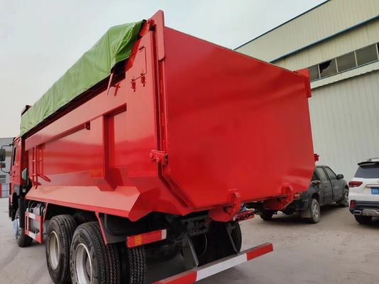 Gebruikte 351-450 pk Sinotruck HOWO 6*4 Dump Truck met radiale banden