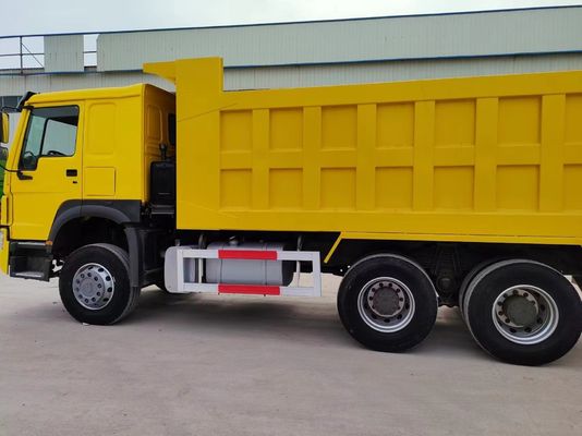 Handgestuurd type Sinotruk HOWO Dumper Truck 10 Wheeler Geel Kleur Tipping Truck
