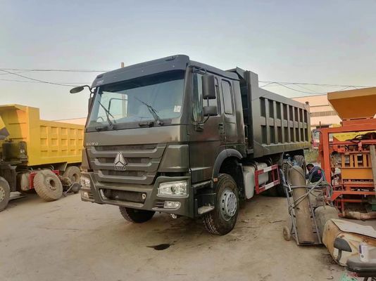 Voorste Lifting Stijl Dump Truck Gebruikte HOWO 6*4 Tweedehands Truck Verschillende kleur Sinotruck