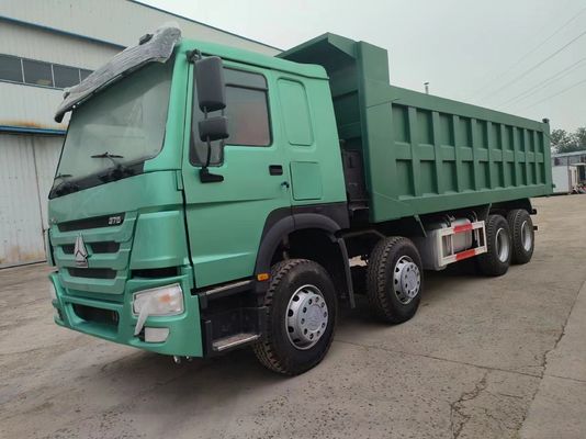 12 banden Sinotruk HOWO 8*4 dumptruck tweedehands vrachtwagen groen met handgeschakelde transmissie