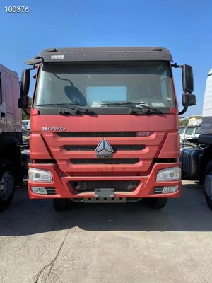 Roodkop vrachtwagen Sinotruk HOWO 6*4 trekker vrachtwagen in goede staat