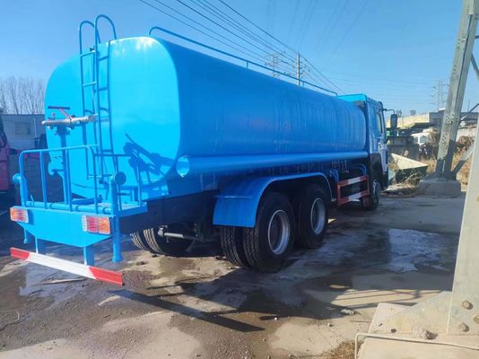 Radial banden ontwerp Sinotruk HOWO 380HP water truck voor uw bedrijf