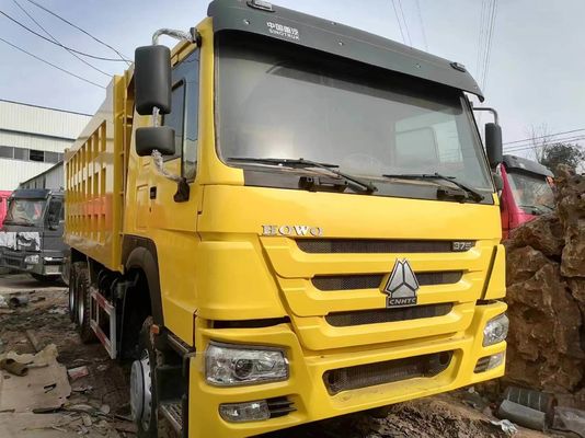 HOWO Sinotruk 460HP Dump Trucks Benzine Auto Gebruikte Good Fuel Truck 6-8L Motorcapaciteit