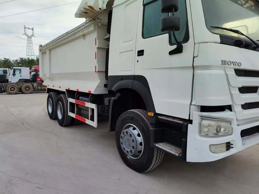 Sinotruck HOWO 6*4 Tweedehands witte U-type dumptruck met handgeschakelde transmissie