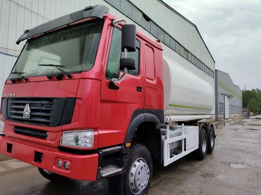 20000 liter 4 compartimenten HOWO 6X4 brandstoftankwagen voor olieopslag