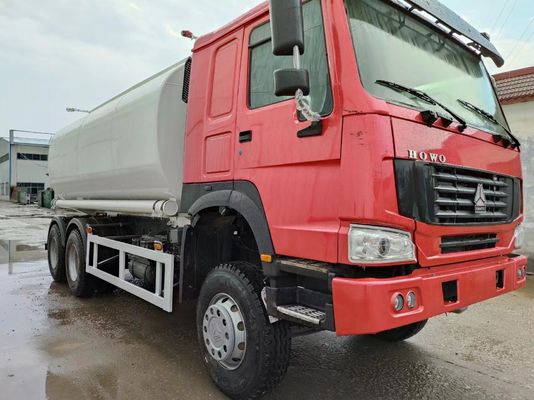 10cbm HOWO 4X2 Olie-tank-opvulmachine met mobiele brandstofverdeler voor ≤5 zitplaatsen