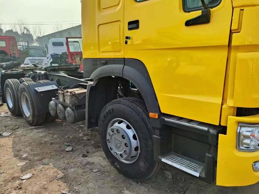 Tubeless Tire Design Sinotruk 6*4 Tractor Truck Geel Sinotruk Head Truck