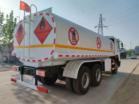 10350x2496x3048mm HOWO 6X4 brandstoftruck 20000-25000 liter brandstoftank tanktruck