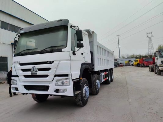 Radial bandenontwerp 375 pk Sinotruk 12 wielen HOWO 8 * 4 dumper voor wit transport