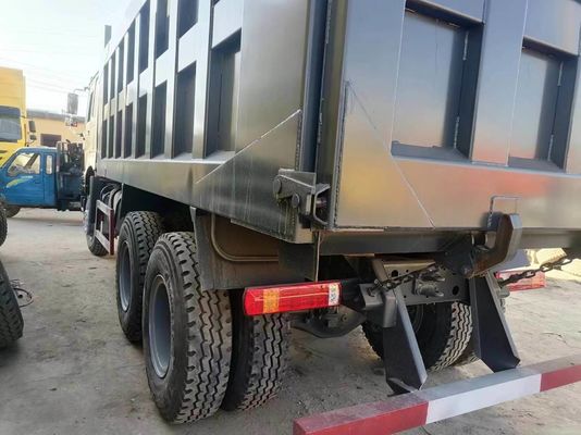 Tweedehands Sinotruk HOWO 6*4 Tipper Truck 10 wielen Grootte 8500*2496*3450 mm Euro 3/4/5