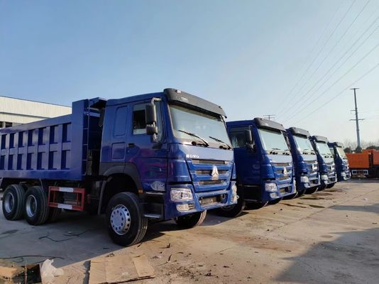 Handgeschakelde transmissie type 6×4 aandrijving Wiel Sinotruck HOWO Blauwe dumptruck 10 banden