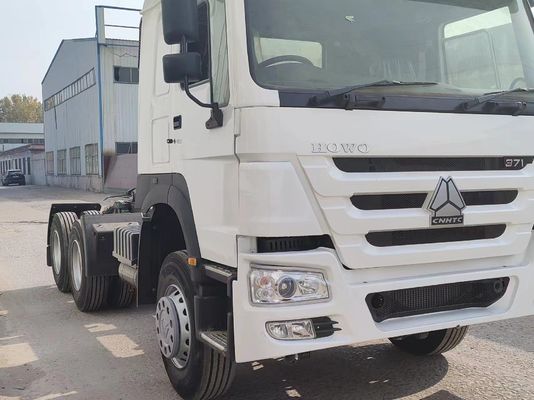 6-L handgeschakelde Sinotruk HOWO 6*4 trekker voor het vervoer van zware lading