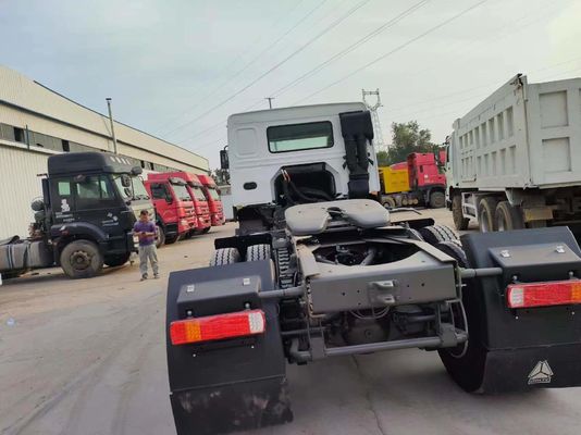 Professionele ontwerp Gebruikte linkshandige aandrijving Sinotruk HOWO T7h 440HP 500HP 6X4 trekker