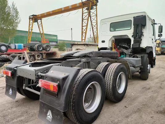 Gebruikte Sinotruk HOWO 6X4 8X4 10/12 Wielen 371/380/420/400HP Tractor Truck 1 Inclusief