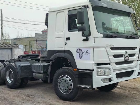 Gebruikte Sinotruk HOWO 6X4 8X4 10/12 Wielen 371/380/420/400HP Tractor Truck 1 Inclusief