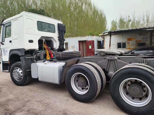 Gebruikte Sinotruk HOWO 6X4 8X4 10/12 Wielen 371/380/420/400HP Tractor Truck 1 Inclusief