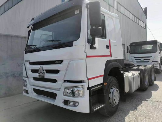 Trailer voor houtvervoertrucks met ISO-gecertificeerde banden en een motorcapaciteit van 6-8 liter