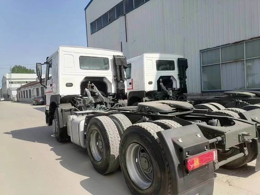 Witte 420 pk Sinotruk HOWO 6*4 trekker met hoge pk en goede conditie