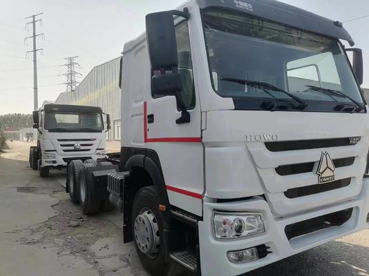 Handgeschakelde transmissie type 420 pk Sinotruk HOWO 6*4 Traktortruck met Weichai motor
