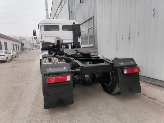 Handtruck 6X4 Sinotruck HOWO Manuele vrachtwagens Hoofd Gebruikte trekker vrachtwagen met radiale banden ontwerp