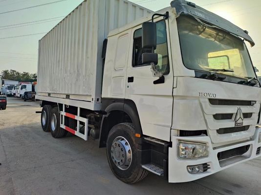 6*4 Radiale banden ontwerp Sinotruck HOWO Wit tweedehands vrachtwagen 10 banden voor aandrijving